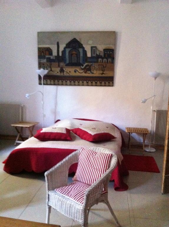 Bed and Breakfast Le Richelieu Uzès Exterior foto